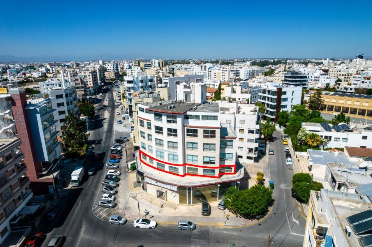 Office on the First Floor in Strovolos, Nicosia