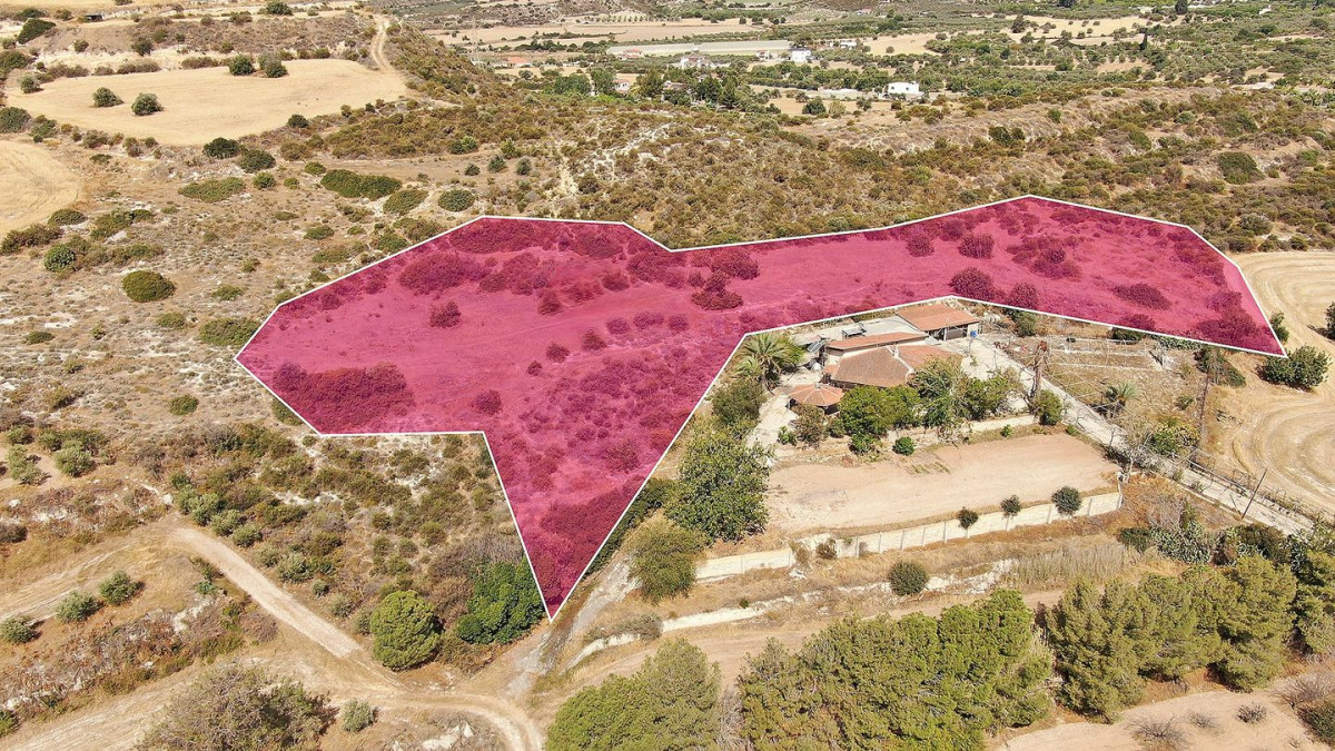 Residential Field in Choirokoitia, Larnaca