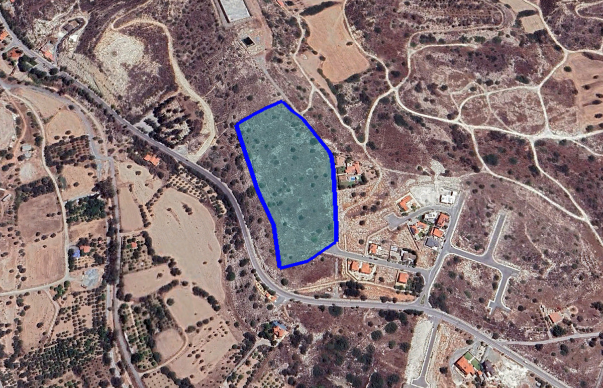 Residential Filed in Kalavasos, Larnaca