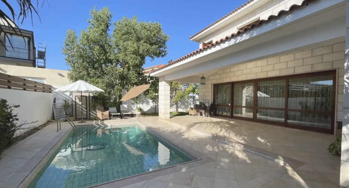 Five Bedroom House in Strovolos, Nicosia (GSP Area)