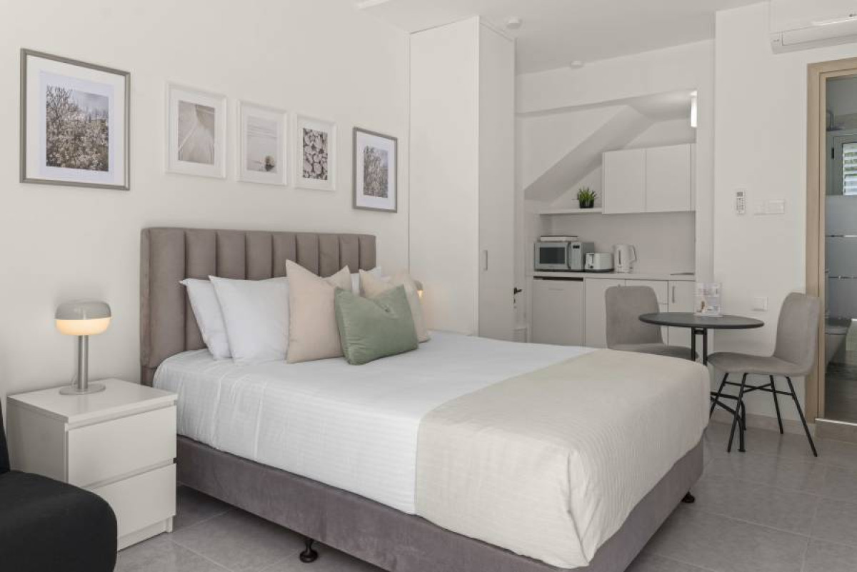 Studio Apartment in Kato Paphos, Paphos