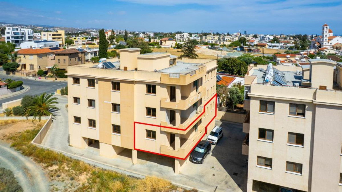 Incomplete Three Bedroom Apartment in Kato Polemidia, Limassol