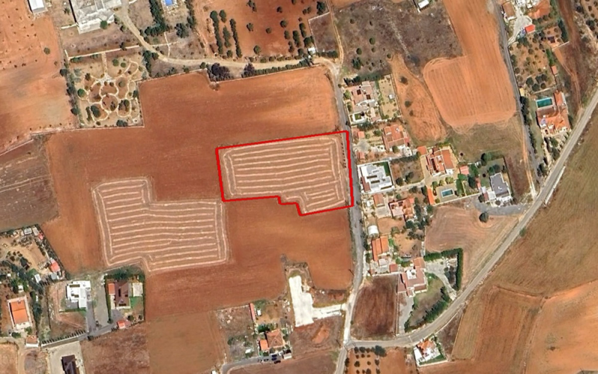 Residential Field in Agioi Trimithias, Nicosia