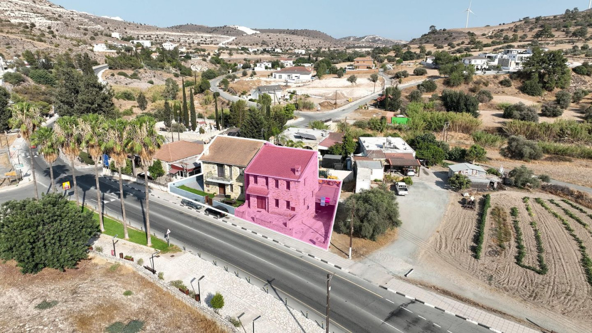 Three Bedroom Semi-Detached House in Agia Anna, Larnaca