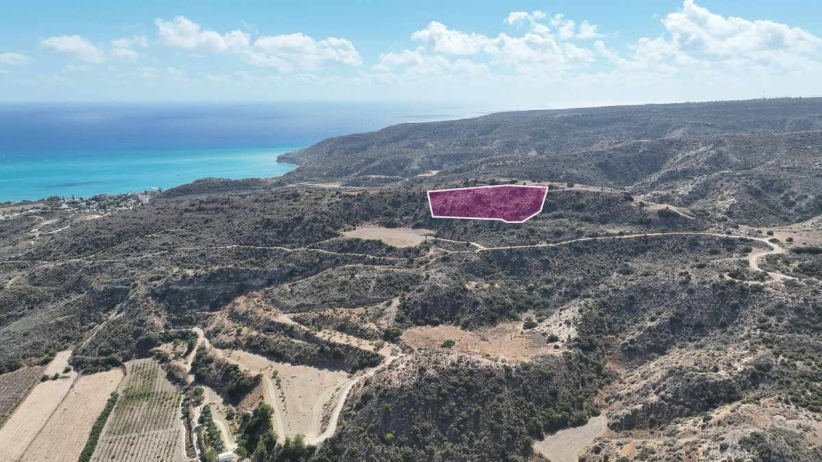 Touristic Field in Pissouri, Limassol
