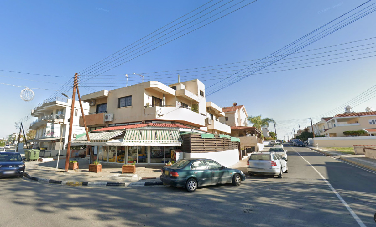Mixed Use Building in Oroklini, Larnaca