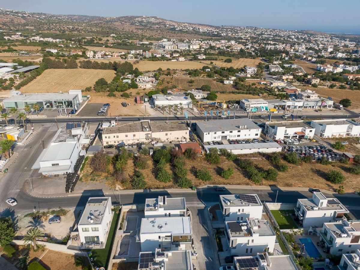 Commercial Building in Mesogi, Paphos