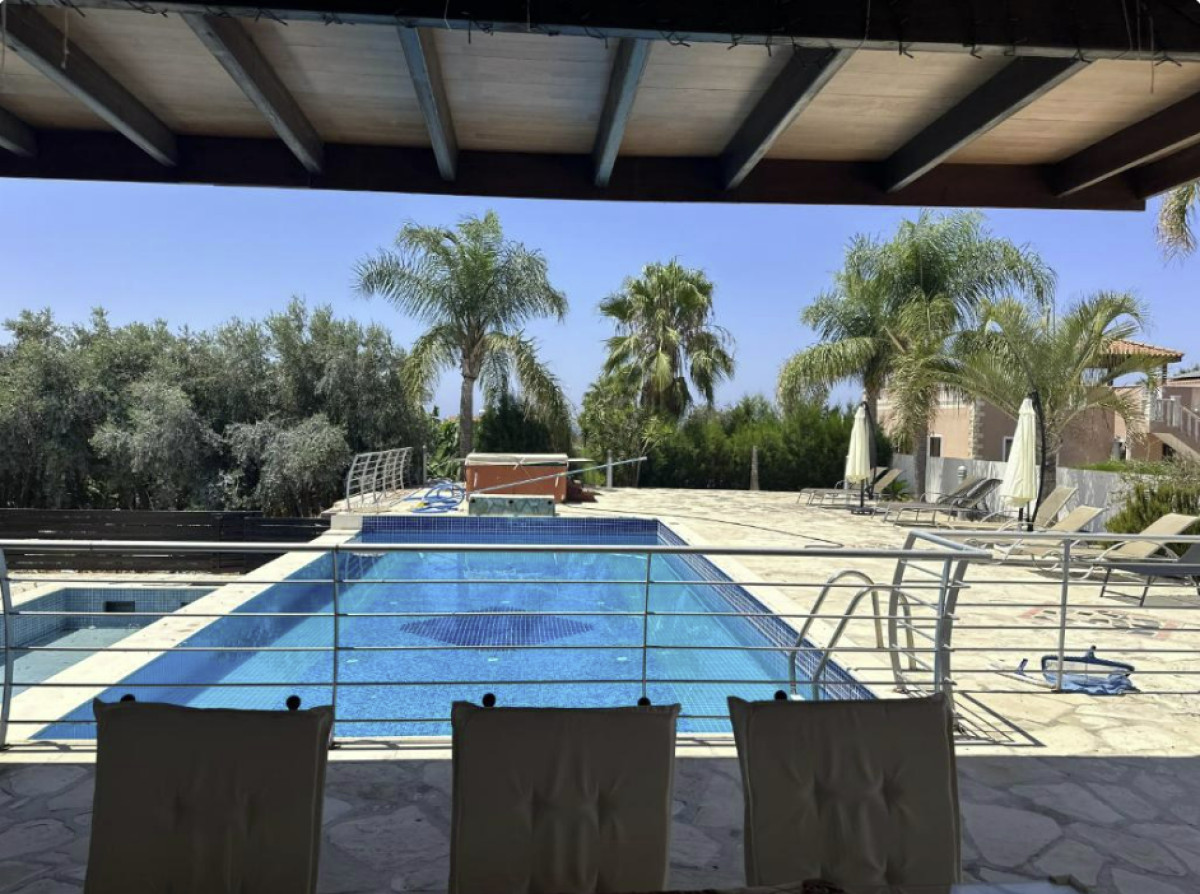 Five Bedroom Villa in Pegeia, Pafos