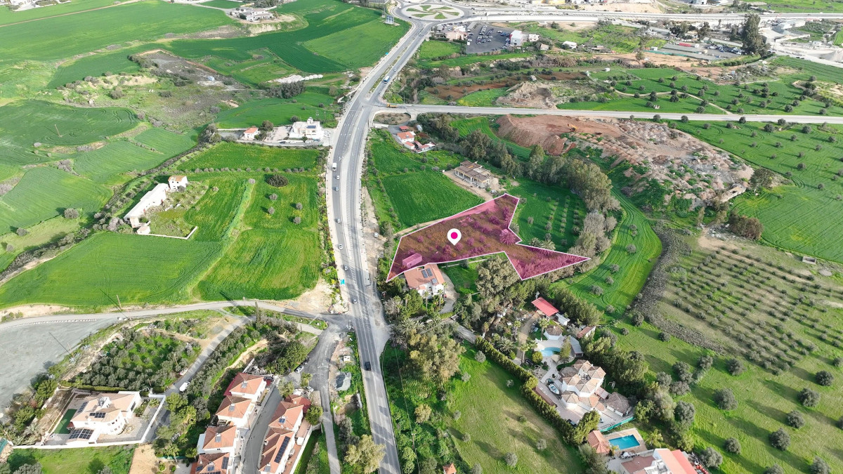Residential Field in Tseri, Nicosia