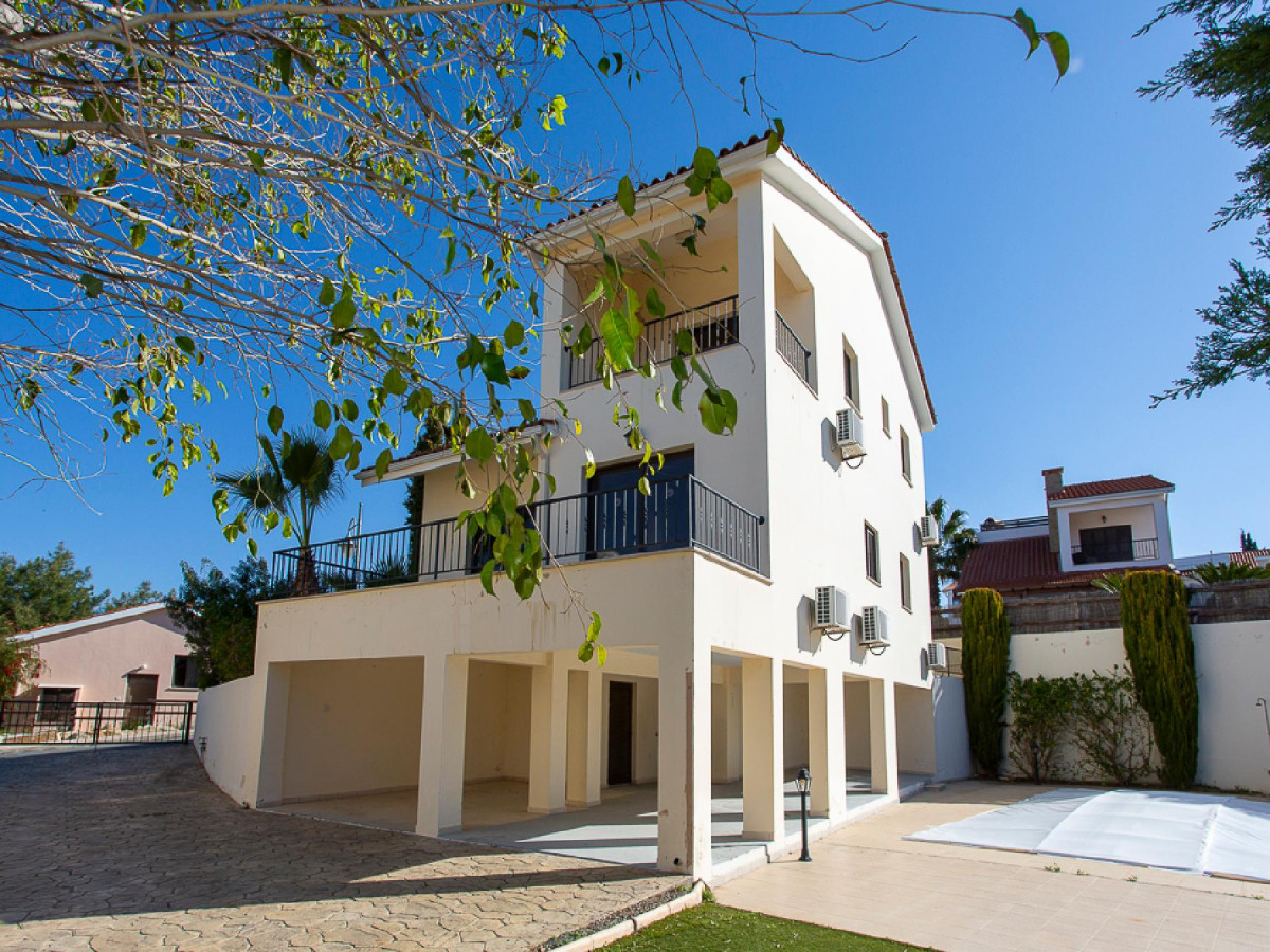 Three Bedroom Villa in Pissouri, Limassol