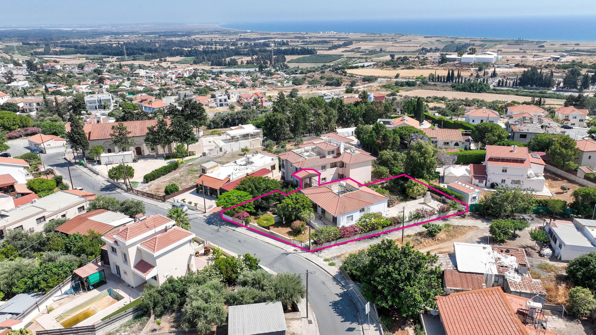 Three Bedroom House in Episkopi, Limassol