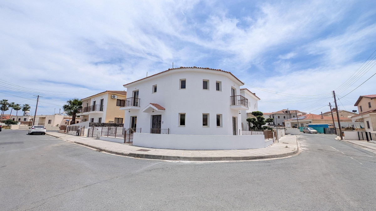 Three Bedroom House in Aradippou, Larnaca