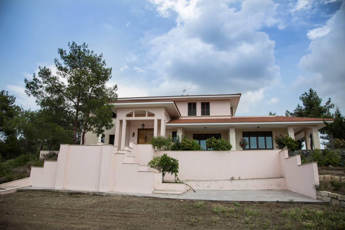 Four Bedroom House in Lythrodontas, Nicosia