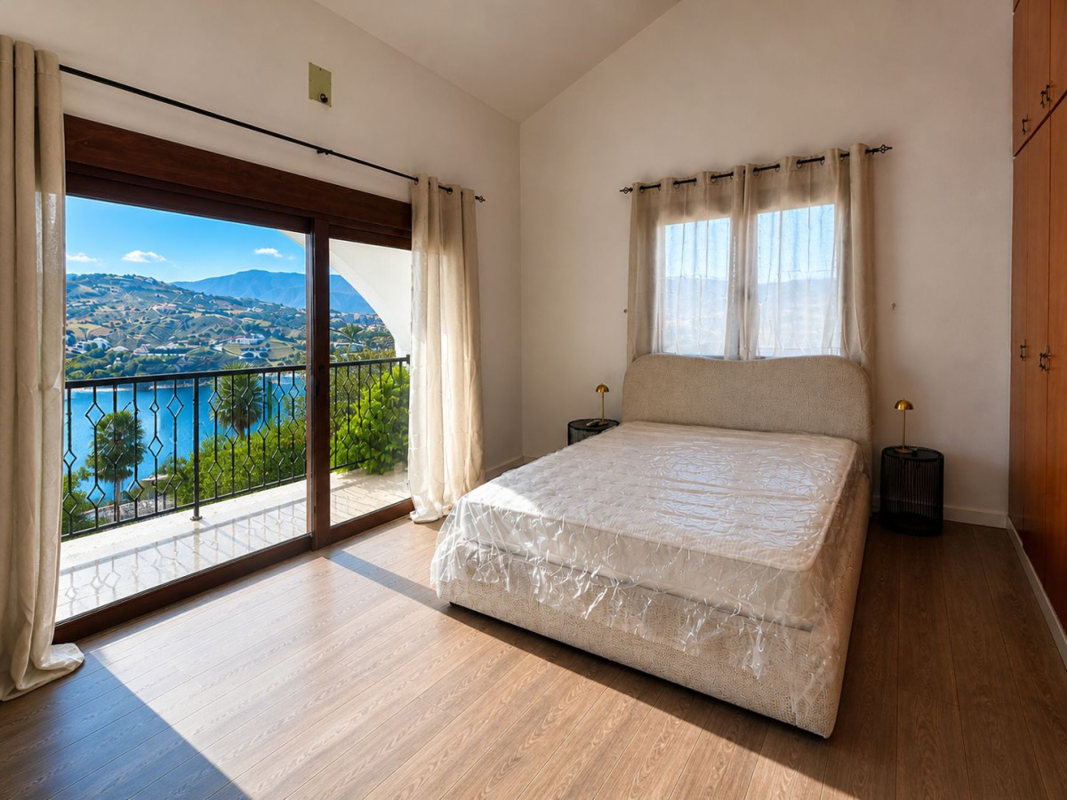 Five Bedroom Villa in Germasogeia, Limassol