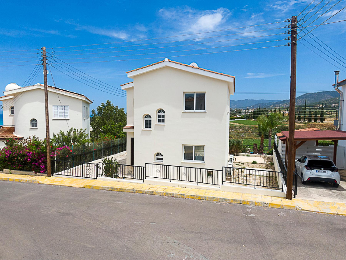 Three Bedroom Villa in Argaka, Paphos