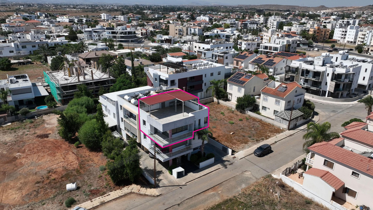 Two Bedroom Apartment with Roof Garden in Lakatameia, Nicosia