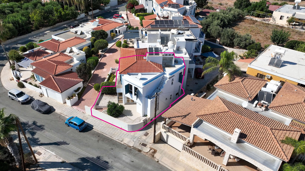 Three Bedroom Semi Detached House in Chloraka, Paphos