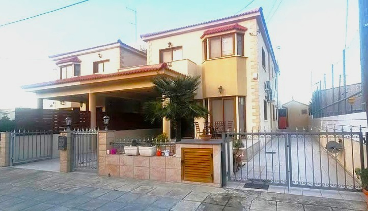 Five Bedroom House in Lakatameia, Nicosia